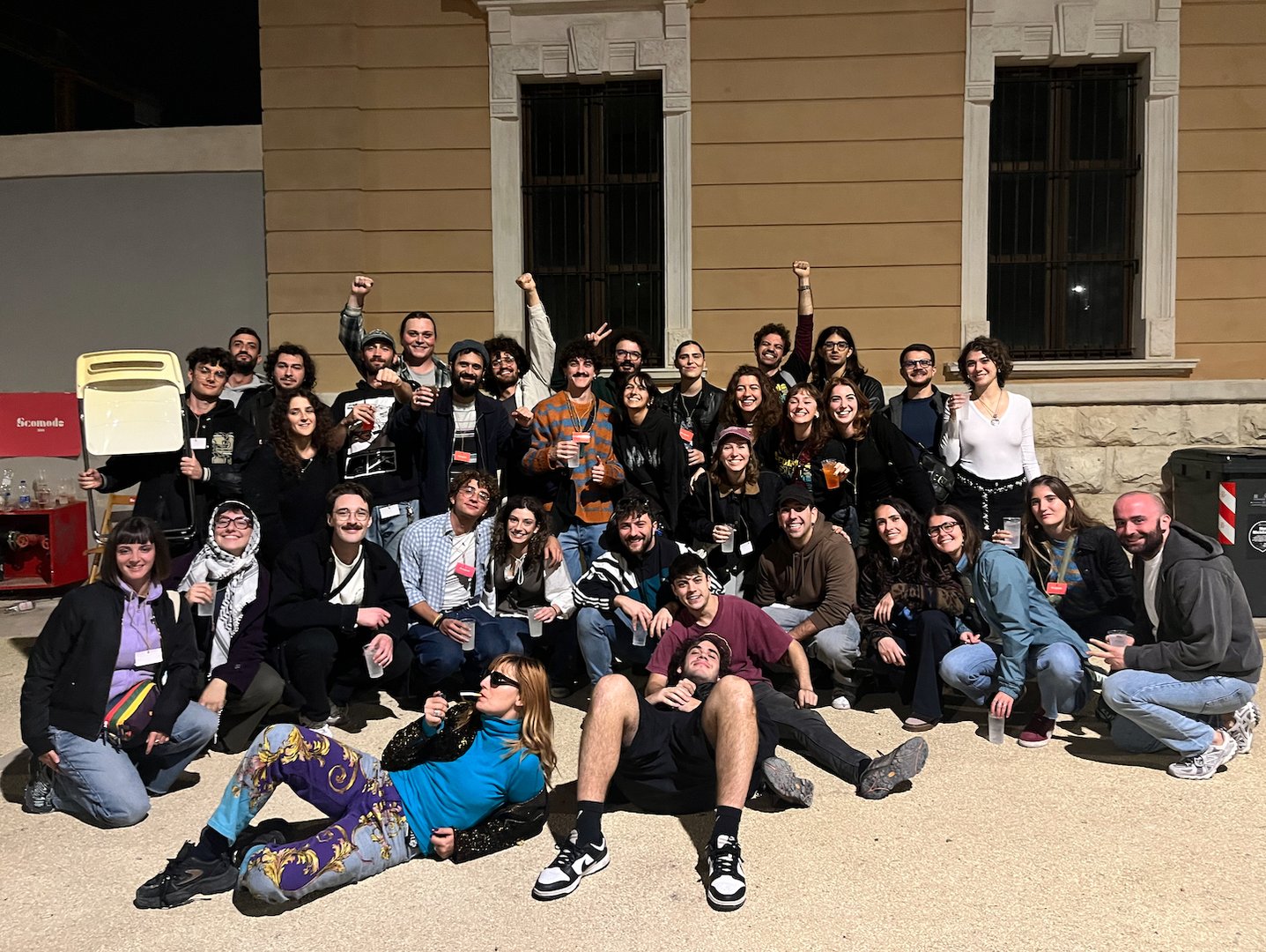 SCOMODO E SEMI DI COMUNITA'